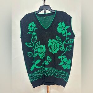 Floral Knit V-Neck Sweater Vest